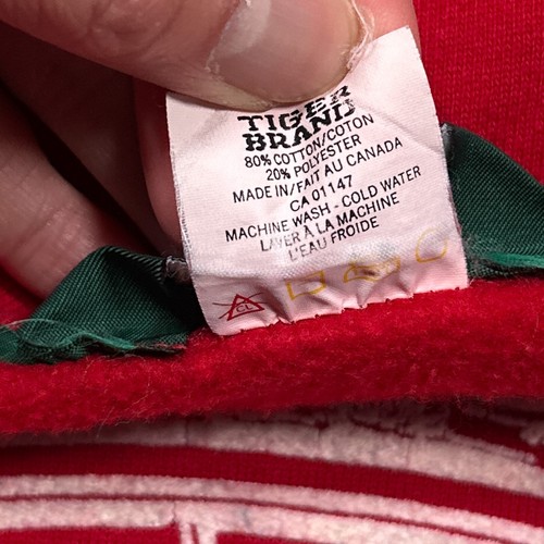 Vintage 90s Beaver Canoe Made in Canada Red Fleece Sweatshirt Mens Large - Picture 8 of 9