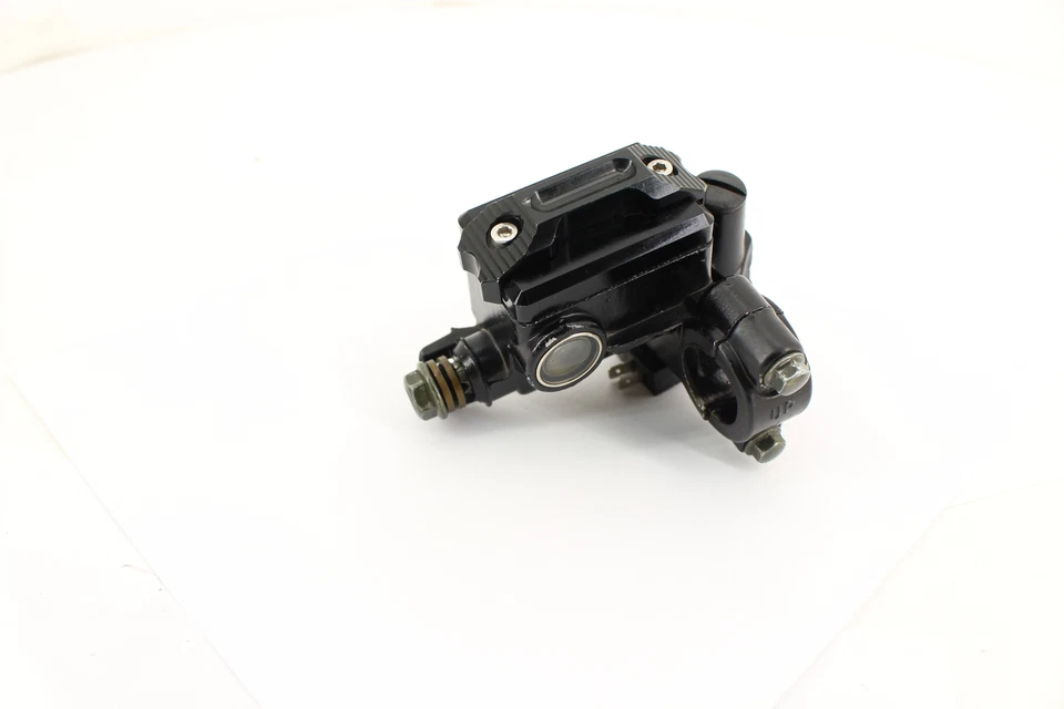 Honda CBR250R 2013 cilindro maestro de freno delantero 455510-KYJ-306 Foto 3 de 4