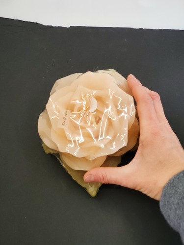 Rose Shaped Large Floating Candle 4.5" Pink New - Picture 5 of 7