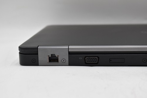 Dell Latitude E5570 Laptop i5-6200U @ 2.30GHz 8GB RAM 256GB SSD WIN10 *READ - Picture 12 of 14
