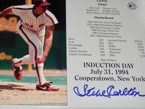 STEVE CARLTON AUTOGRAPHED 8X10 COLOR PHOTO (FRAMED & MATTED) - JSA COA! - Picture 2 of 2