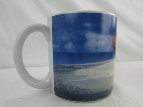 Taza de café Disney Store Minnie Mouse en la playa grande 16 oz - Imagen 8 de 10