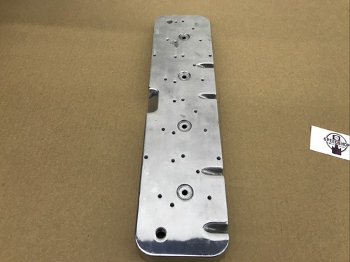 Summit Racing™ Pro LS Valve Cover Conversion Kit SUM-440690 (One Side Only) - Picture 3 of 11