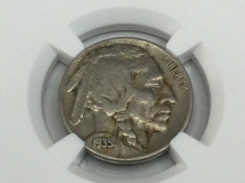 1935 Buffalo Nickel DDR-FS801 VF30 NGC certified - Picture 2 of 4