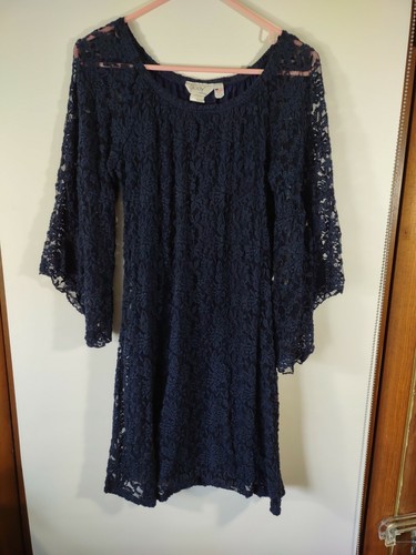 Women’s Jody of California Navy Blue Lace Dress, Size L, Lined, 3/4 Bell Sleeves - Picture 1 of 7