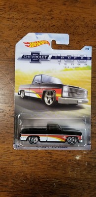 Hot Wheels 2018 Chevrolet Trucks 100 Years Series #7 Chevy Silverado Red-Orange