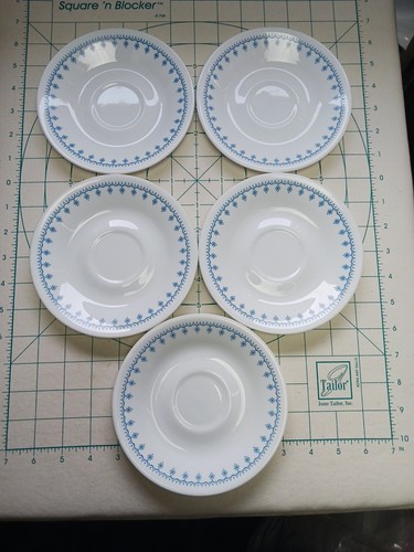 Set Of 5 Corelle Snowflake Blue 6 1/4" Saucers Livingware Cottagecore Vintage - Picture 2 of 11