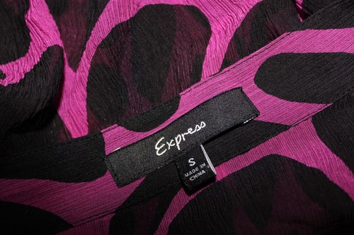 Expresss Fuchsia Black Giraffe Print Sheer Silk Button Blouse XS S Top Tie @Back - Picture 3 of 3
