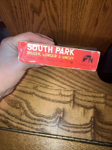 South Park - Bigger, Longer, & Uncut -VHS  1999 Rare Animated Blockbuster Copy - Picture 8 of 10