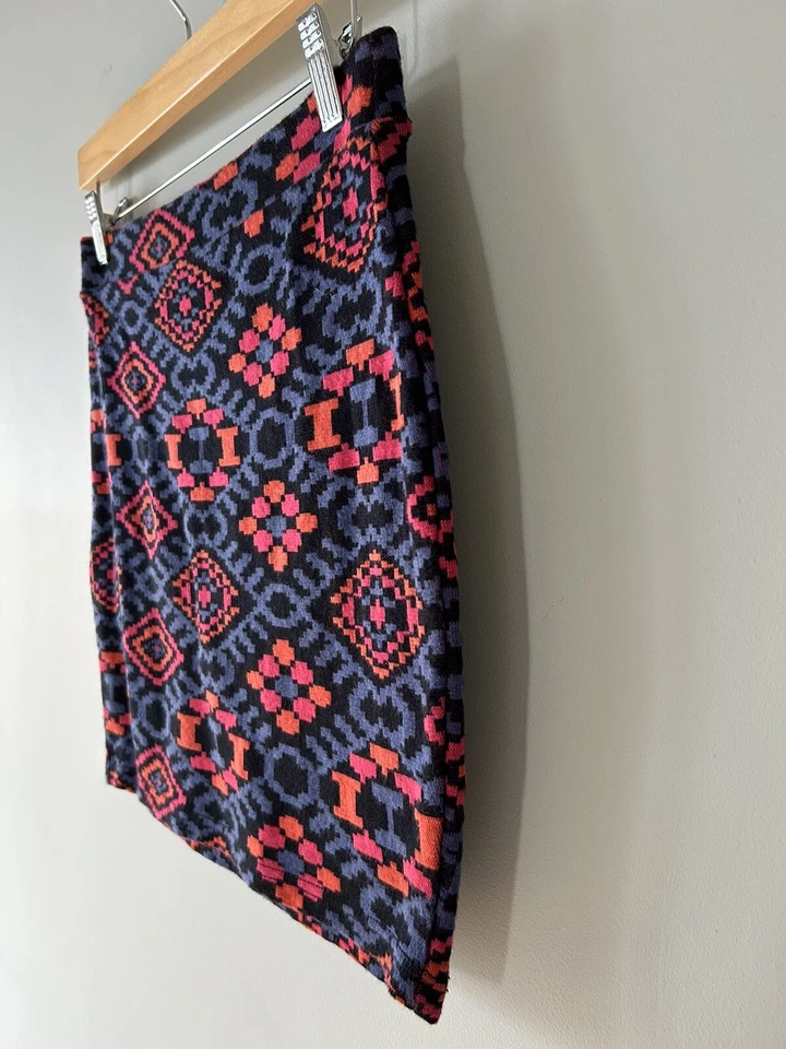 Falda tejida azteca talla pequeña S elástica informal algodón Foto 4 de 4
