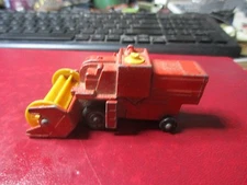 1977 Matchbox Lesney #51 Combine Harvester Made In England
