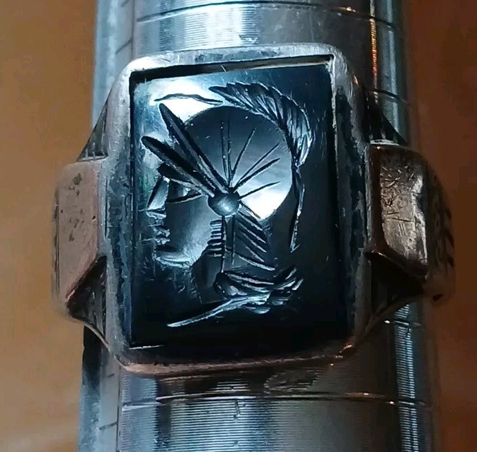 Picture 3 of 9