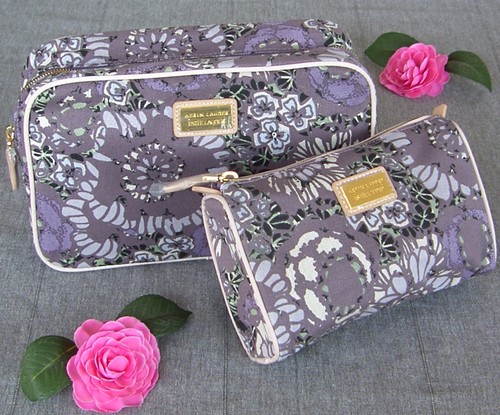 Adventskalender ESTEE LAUDER 🎄 CLINIQUE Luxus Damen Kosmetik Beauty Parfum Set - Bild 11 von 11