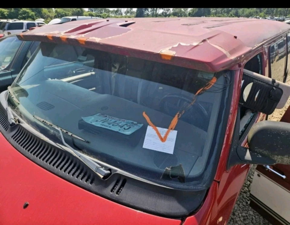 1998 - 2004 年 LUND 道奇 Ram Van 1500 2500 3500 月亮遮阳板 LED 升级套件包括 — 第 2/4 张图片