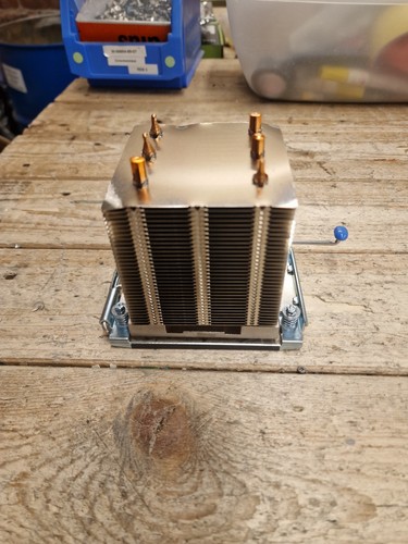 Lenovo Server CPU Kühler System X3500 M5