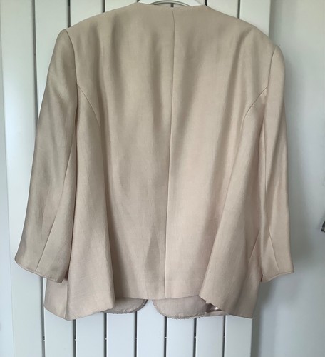 Jacques Vert Size 24 Cream Beaded Detail Jacket Wedding/Occasion - Picture 3 of 4