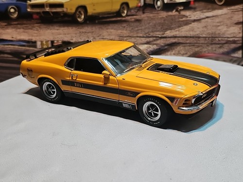 VINTAGE DANBURY MINT 1970 FORD MUSTANG MACH 1 TWISTER SPECIAL READ ๐ DESCRIPTIO - Picture 19 of 23