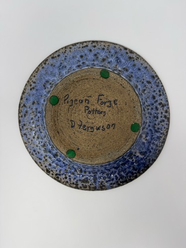 Taubenschmiede Keramik Douglas Ferguson lila blau Lava Glasur Eule Aschenbecher RAR - Bild 3 von 3