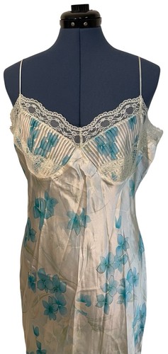 Valerie Stevens Silk Ivory Blue Floral Lace Long Robe w Nightgown Set Ethereal L - Picture 3 of 23