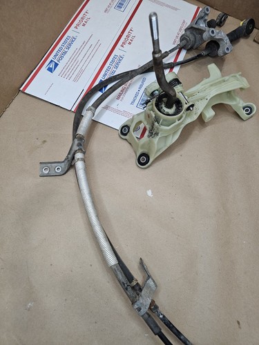 12-15 HONDA CIVIC SI 2.4L MT K24Z7 6 SPEED MANUAL SHIFTER CABLES AND BOX OEM - Picture 4 of 14
