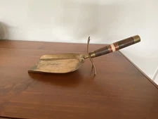 Mid 20th Cent. Brass Scoop Shovel W/Decorative Wooden Handle Silent Butler 11"L