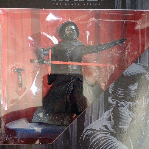 STAR WARS BLACK SERIES 6 " - KYLO REN ( STARKILLER BASE ) - Picture 5 of 5