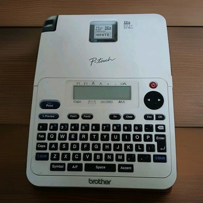 Brother P-Touch PT-2040SC Labeler Maker White Label Printer W/Adapter/ Spare 