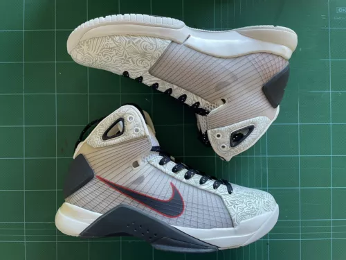 Nike Hyperdunk 'United We Rise' USA Olympics Kobe Bryant Size 9.5 US 2008