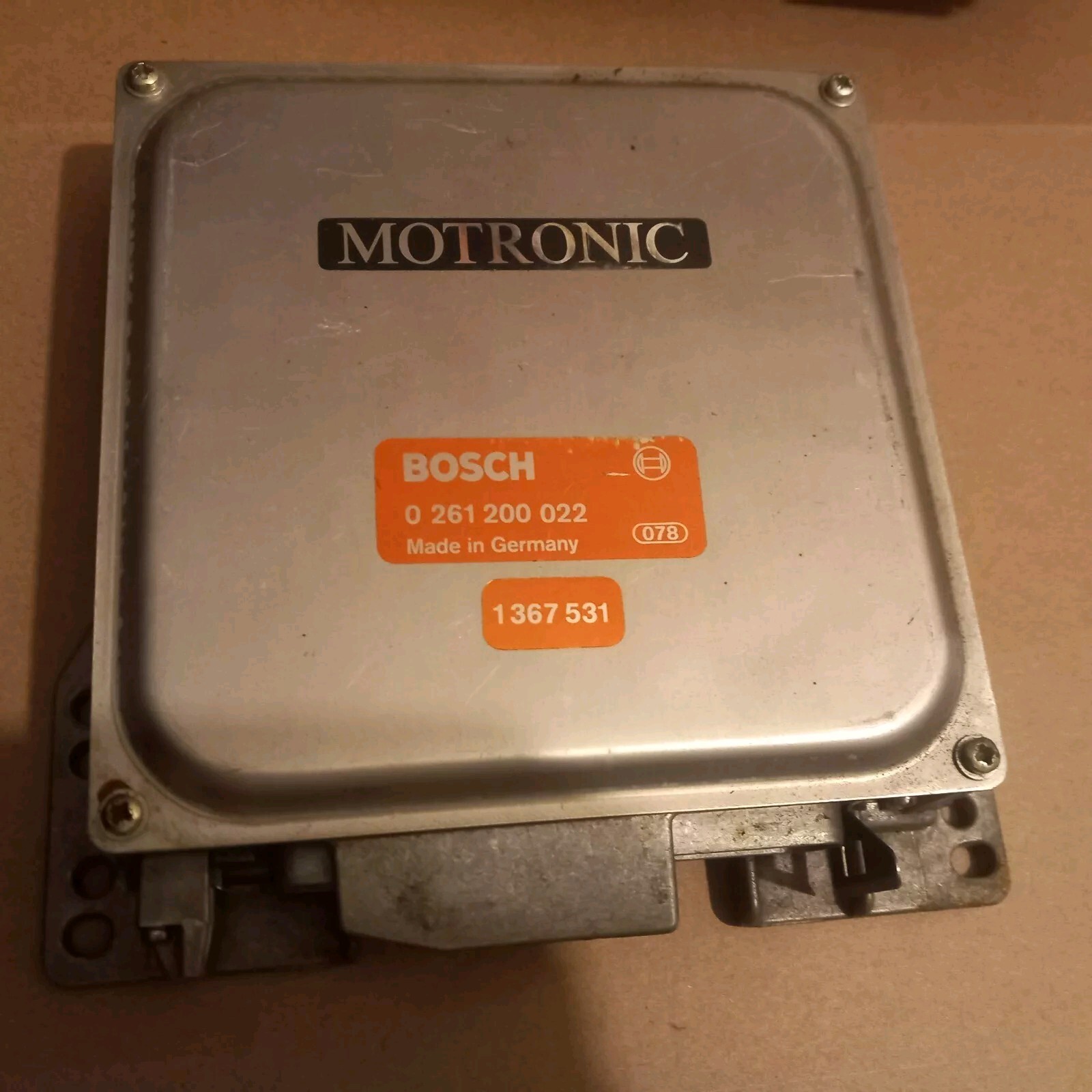 Picture 1 of 3