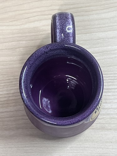 Taza de cerámica Deneen 2023 Randolph Mergantile Mo morado esmalte por goteo - Imagen 5 de 7