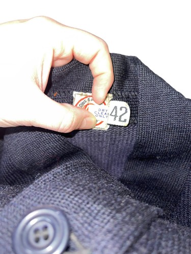 Vintage Lowe & Campbell Sweater Unlettered Cardigan Sz 42 Navy Missing Button - Picture 5 of 7