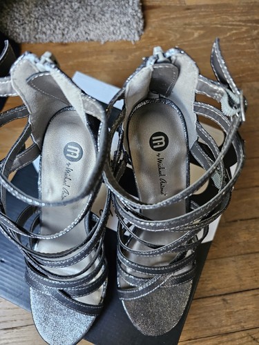 Michael Antonio Metallic Silver Strappy Heels 7.5 NIB - Picture 6 of 10