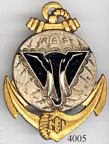 4005 - PARACHUTISTE - G C C P - Picture 1 of 2