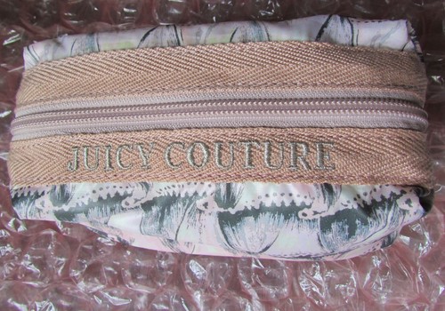 Juicy Couture Makeup Bag Cosmetic Pouch Pink Satin Ruffles New - Picture 2 of 7