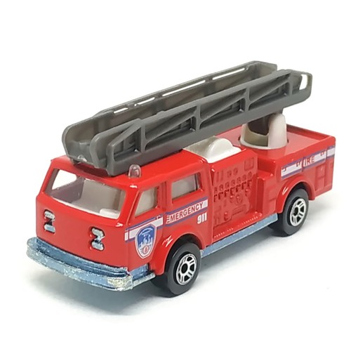 Majorette Pompier Fire Truck 911 1/100 (3") no Package - Picture 3 of 6