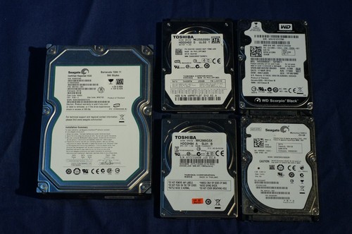 11 diverse Festplatten HDDs 3.5" und 2.5" gelöscht und formatiert. - Bild 2 von 13