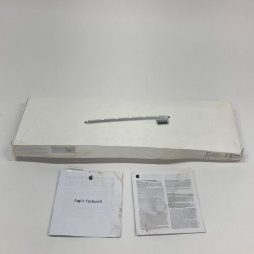 Apple Magic Keyboard mit Ziffernblock Space Grau MB110LL/B - Bild 3 von 3