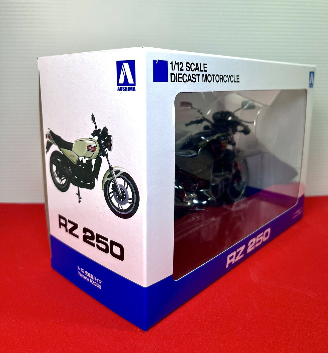 YAMAHA RZ250 バイク　ミニカー　BLACK 1/12 Yamaha RZ250 ニューヤマハブラック | ホビーショップ