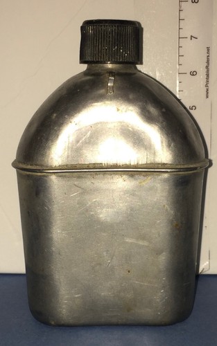 WWII US Military Canteen 1943 Dated Vollrath WW2 - Picture 2 of 6