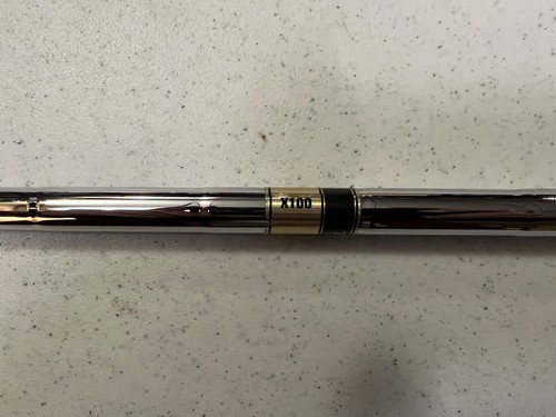 Dynamic Gold DG X100 35 3/8" X Extra Stiff Flex gebraucht Schaft .355 Taper Tip 050353 - Bild 2 von 4