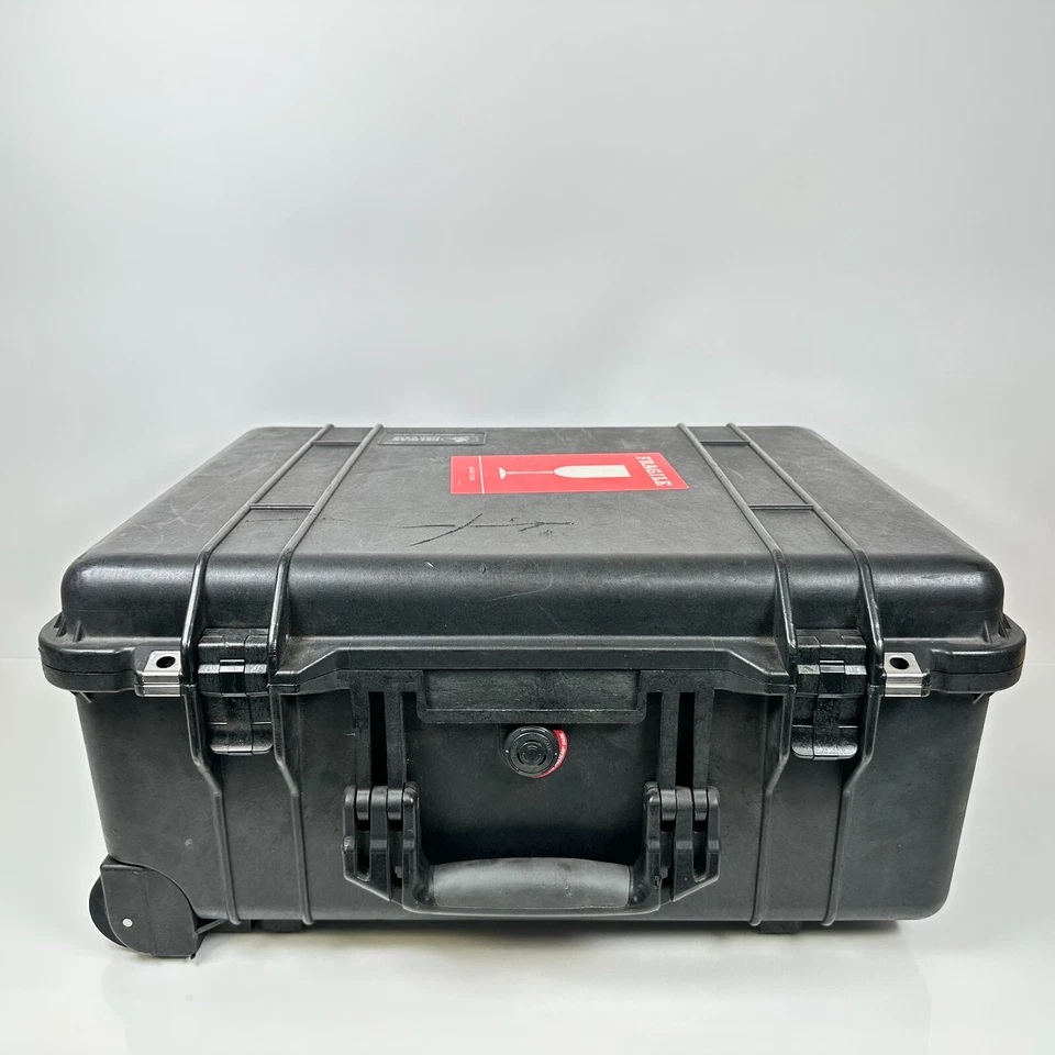 Pelican 1560 Hard Shell Case w/ Foam Inserts Extended Handle and Wheels - Image 2 of 4