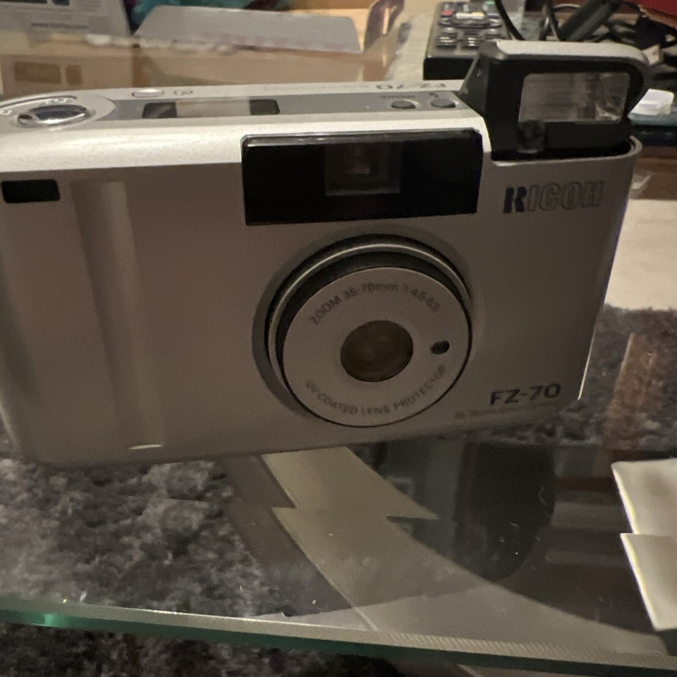 RICOH FZ70 Rare 35mm Film Point & Shoot Camera 223 eBay