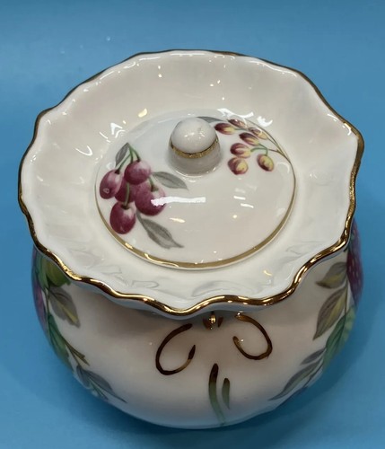 Allyn Nelson Collection Fine Bone China Handpainted Berries Sugar Bowl W Lid PO - Picture 3 of 11
