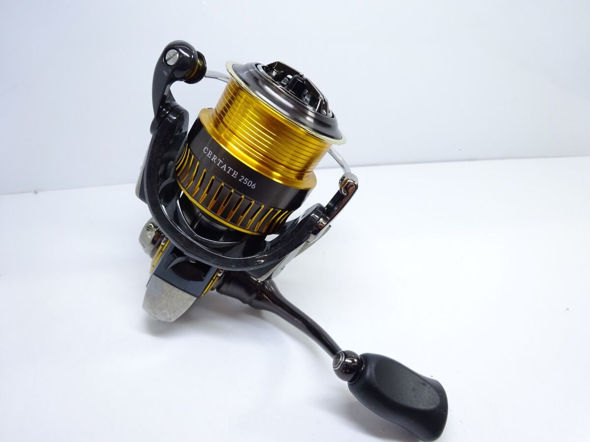 Daiwa 16 Certate 2506 Spinning Reel 4.8:1 72cm Very Good Daiwa 16 Certate 2506 Spinning Reel 4.8:1 72cm Very Good