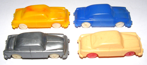 Unverglaster PKW Plastik USA Type ähnl. Jges WM Modellauto fast HO Groschenauto - Bild 2 von 4