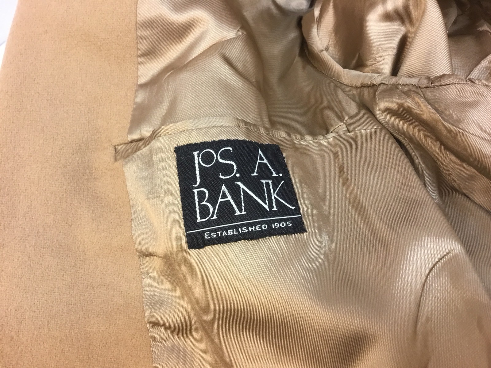 Jos Jos Jos A Bank Blazer 40R Tan 100% Cashmere 2b 1v 40 R EUC YGI 7343 429333 Jos Jos Jos A Bank Blazer 40R Tan 100% Cashmere 2b 1v 40 R EUC YGI 7343 429333