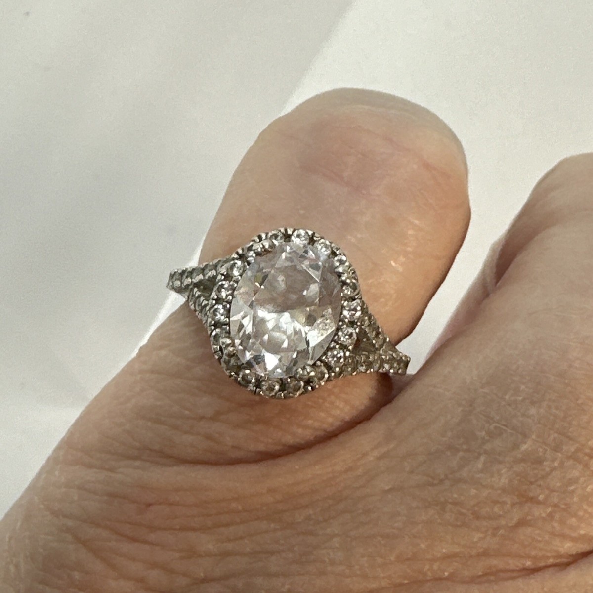 Ladies Sterling Silver .925 and Cubic Zirconia Stauer Ring