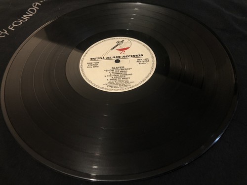 Slayer – Show No Mercy LP 1983 Metal Blade MBR 1013 Silver Label CLEANED EX - Picture 4 of 4