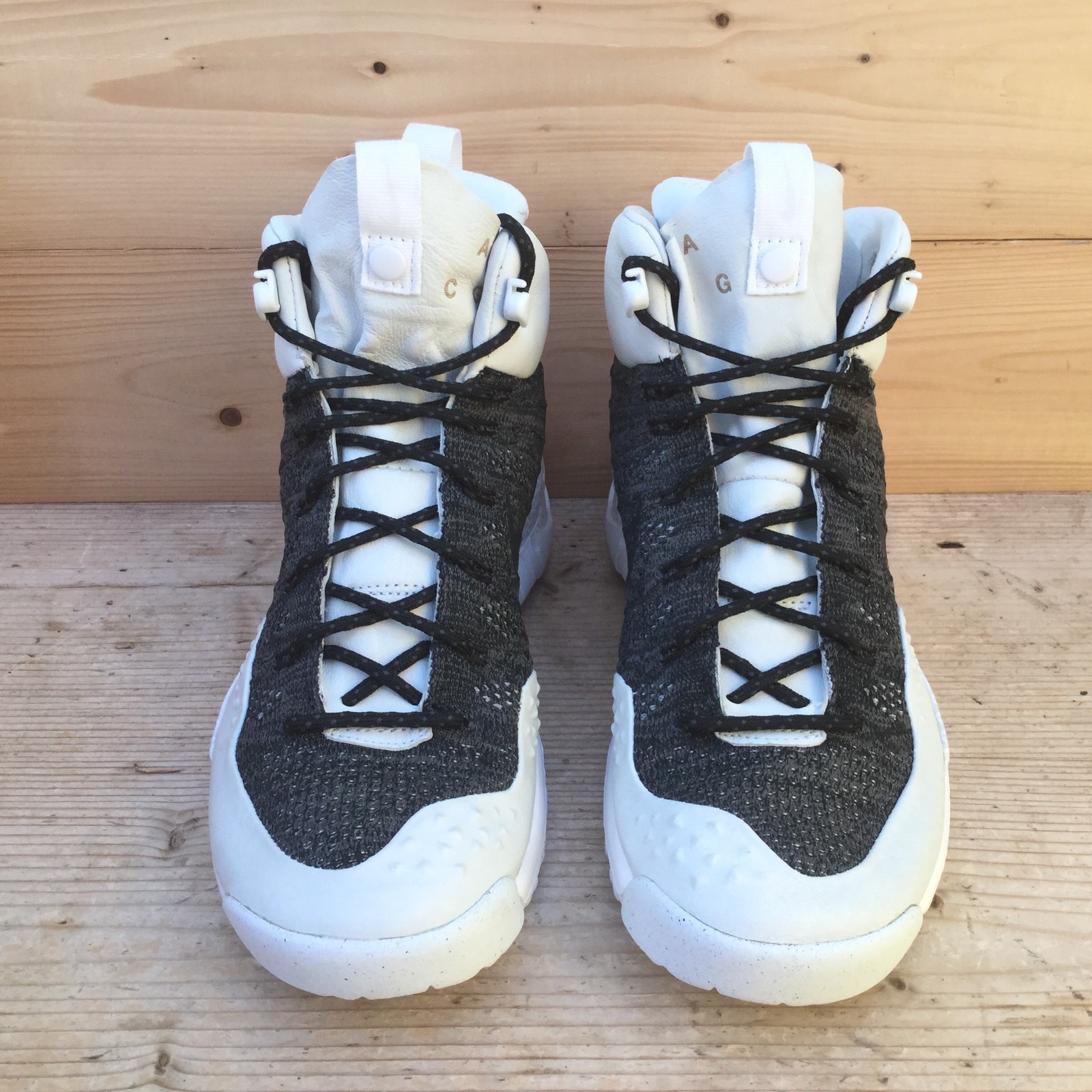 Nike Nike Nike Lupinek Flyknit ACG 826077-0024.5 EUR 37.5 USA 5 Noir blanc 4fe884 Nike Nike Nike Lupinek Flyknit ACG 826077-0024.5 EUR 37.5 USA 5 Noir blanc 4fe884