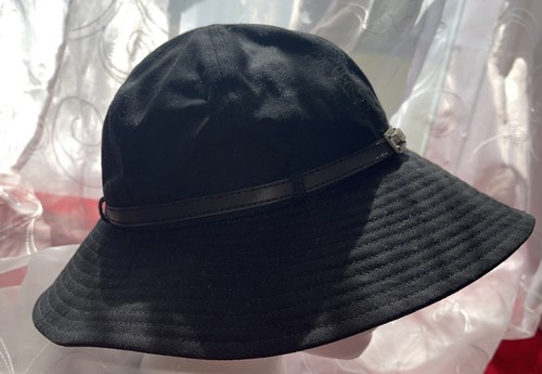 NINE WEST Black Bucket Sun Hat Women Cloth Floppy Rim Cap With Belt Detail EUC - Picture 4 of 9